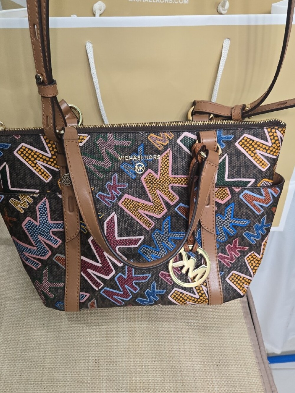 NWOT Michael Kors Multicolor MK Logo Shoulder Bag with Tan Trim - Picture 10 of 10